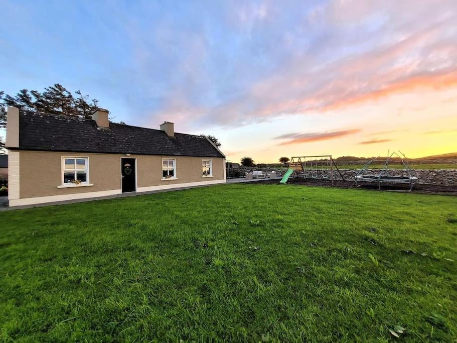 Killawalla Cottage, Westport. Kültér fotó